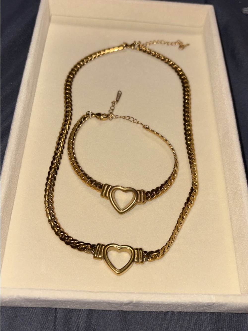 Gold Heart Link Necklace and Bracelet Set - Women's Jewelry